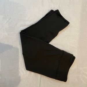 Black Fabletics 18” leggings
